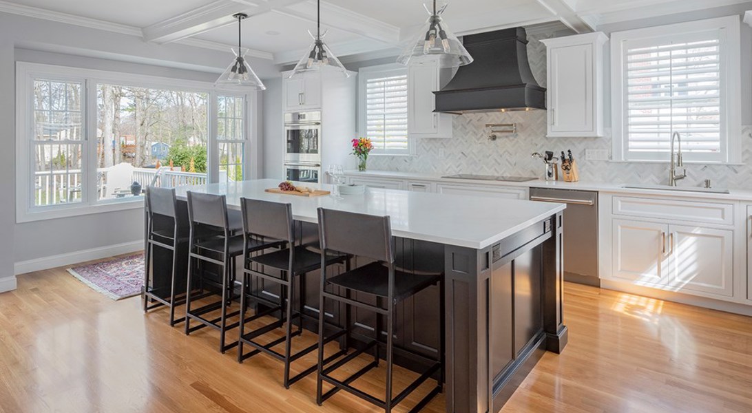 Contemporary in Burlington, MA