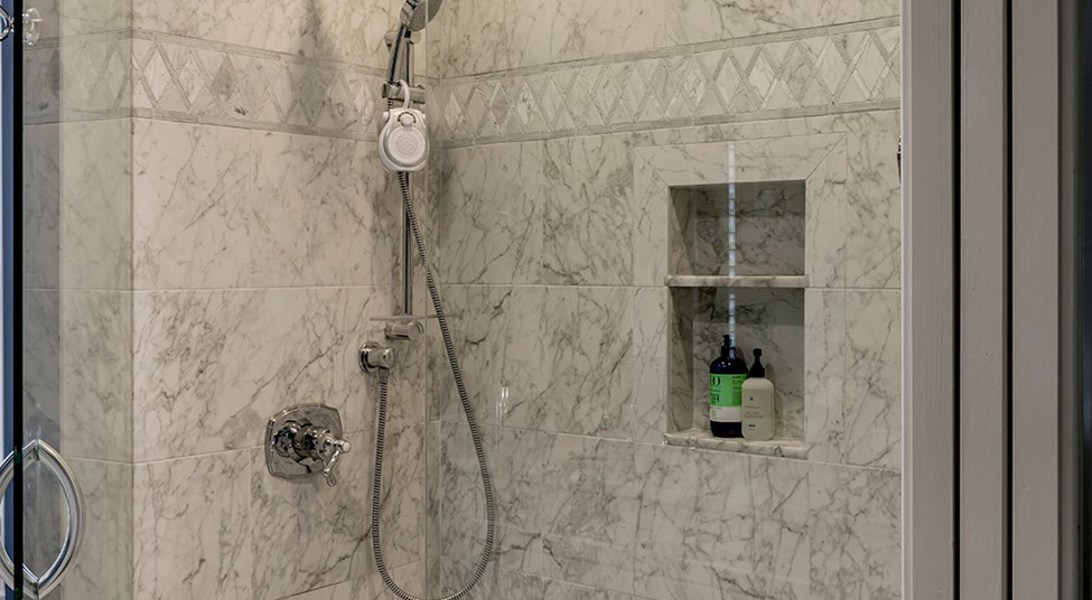 Lexington, MA guest/kid's bath