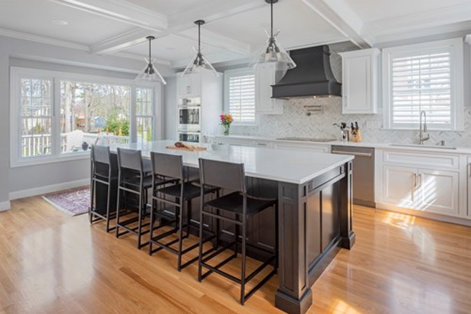 After: Kitchen in that space now